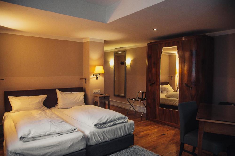 Weinhotel Eltvinum Эльтвилле Экстерьер фото