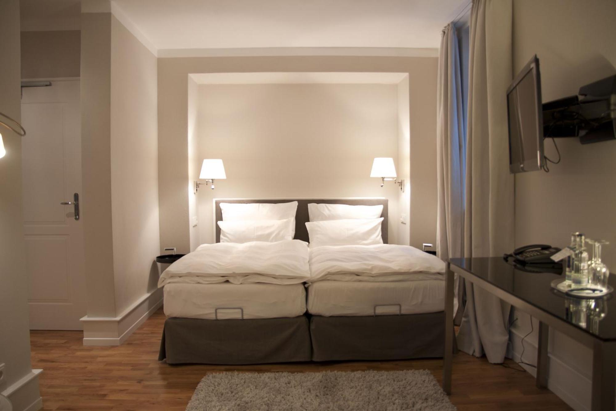Weinhotel Eltvinum Эльтвилле Экстерьер фото